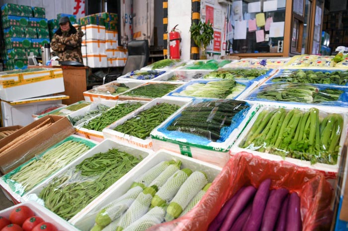 寒潮下的堅(jiān)守與暖意——南京農(nóng)副產(chǎn)品物流中心見(jiàn)聞